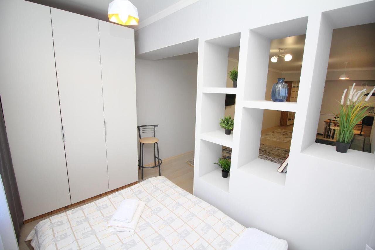 Cozy Studio In The Best Area! 4 알마티 외부 사진