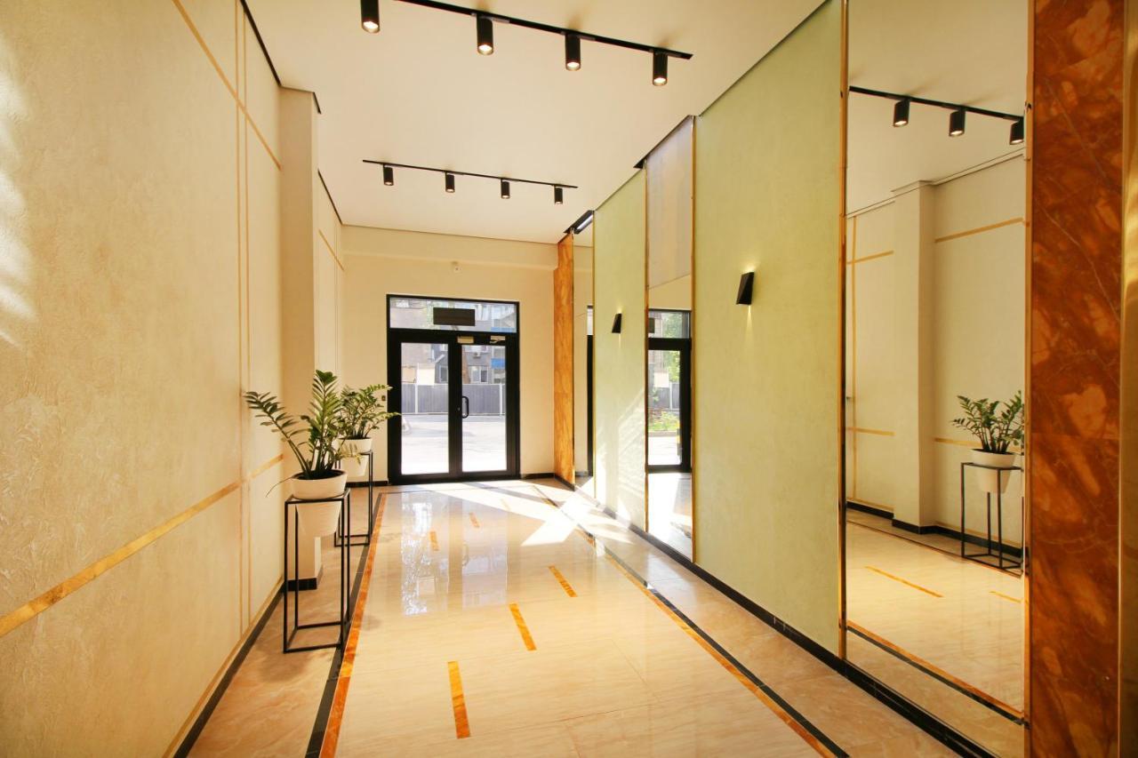 Cozy Studio In The Best Area! 4 알마티 외부 사진